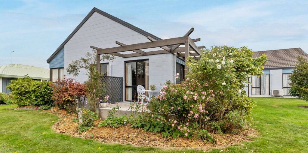 For Sale Mountainview Village